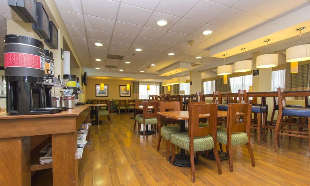 Apodaca Hampton Inn Monterrey-Airport מראה חיצוני תמונה