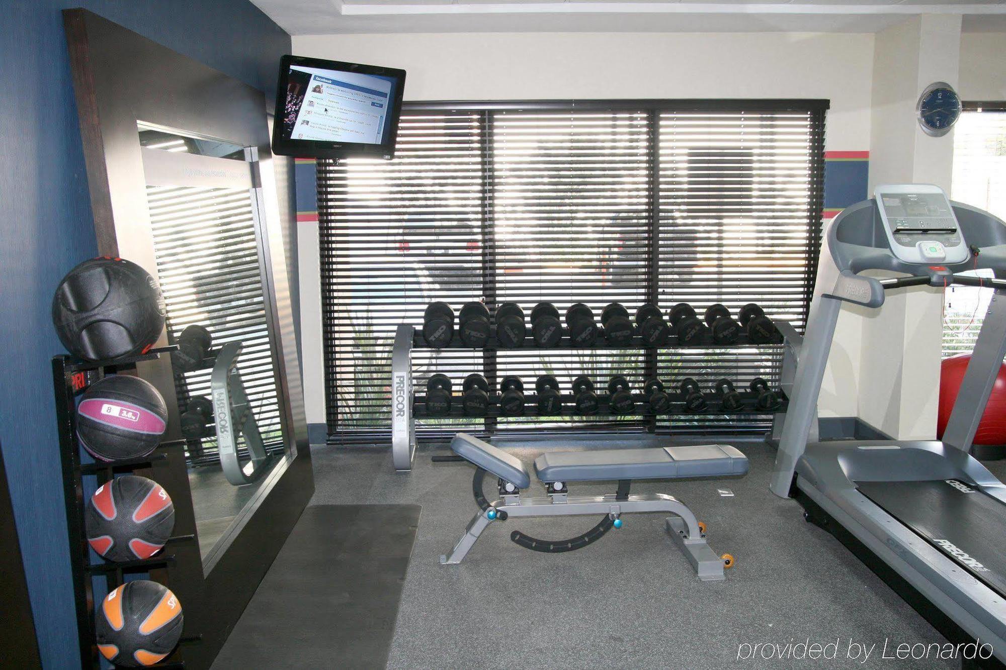 Apodaca Hampton Inn Monterrey-Airport מתקנים תמונה